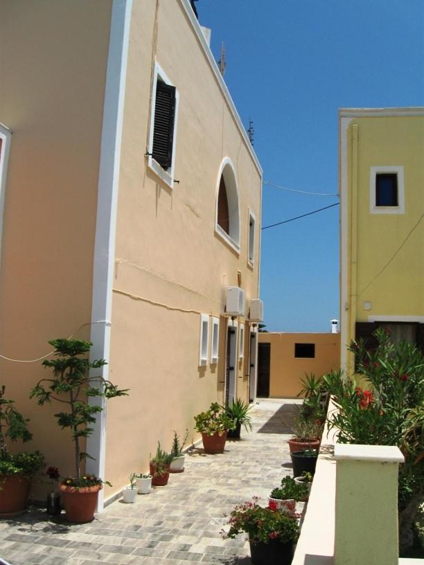 Mirsini Pansion Hotel Karterados  Exterior foto