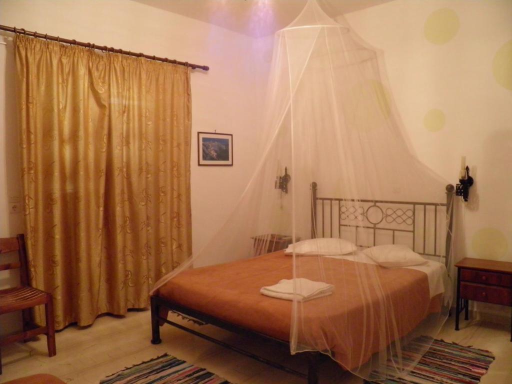 Mirsini Pansion Hotel Karterados  Cameră foto
